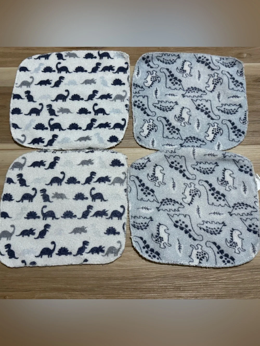 4 dinosaur print baby wash cloths
